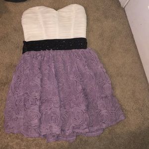 Strapless dress